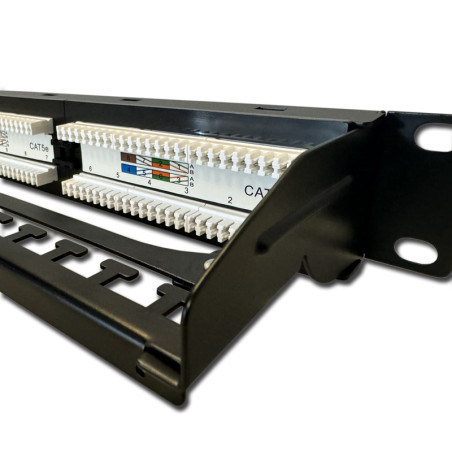 DATACOM Patch panel 19'' UTP 24 port CAT5E DUAL 1U BK (4x6p) vyväzovacia lišta