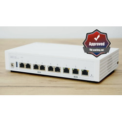 QNAP SD-WAN router QHora-322 (4-jadrový procesor, 4GB DDR4 RAM, 6x 2,5GbE, 3x 10GbE, 1x USB 3.2 Gen1)