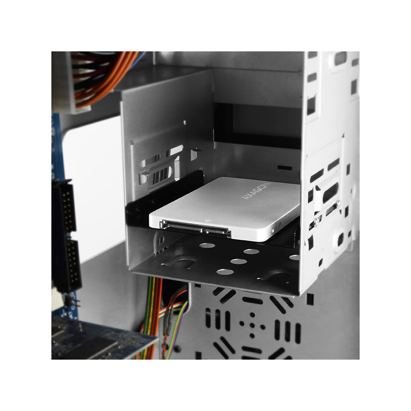 AXAGON RSS-M2SD, SATA - M.2 SATA SSD, interný 2.5'' ALU box, strieborný