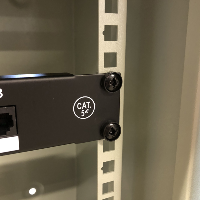 DATACOM - Montážna sada M6 (50ks / bal.) - 12mm BLACK