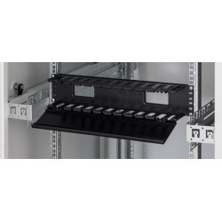 TRITON - 19' vyväzovací panel 2U plastový RAL9005