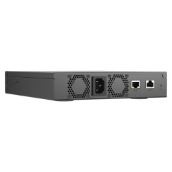 QNAP riadený switch QSW-M7308R-4X (4x 100GbE porty + 8x 25GbE porty, polovičná šírka)