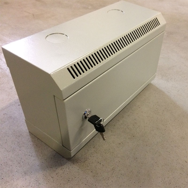 10'' rack jednodielny 4U/140 DATACOM Šedý plech.dvere