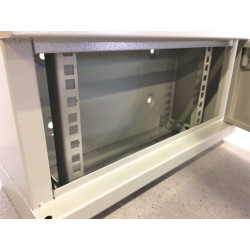 10'' rack jednodielny 4U/140 DATACOM Šedý plech.dvere