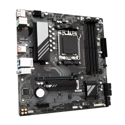GIGABYTE A620M GAMING X/AM5/mATX