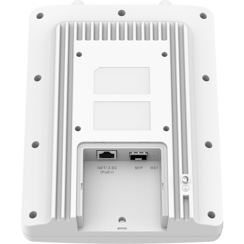 Grandstream GWN7670LR vonkajší prístupový bod Wi-Fi 7, IP66, 2x2:2 MIMO, priepustnosť 3,6 Gb/s, 2,5 Gbit