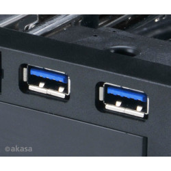 AKASA Lokstor M51 - 2.5'' a 3.5'' HDD rack do 5,25''