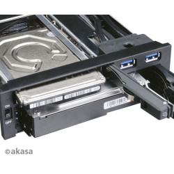 AKASA Lokstor M51 - 2.5'' a 3.5'' HDD rack do 5,25''