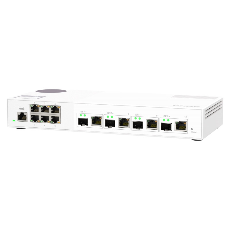 QNAP riadený switch QSW-M2106-4C (6x 2,5GbE RJ45 a 4x kombinované 10GbE SFP+ / 10GbE RJ-45)