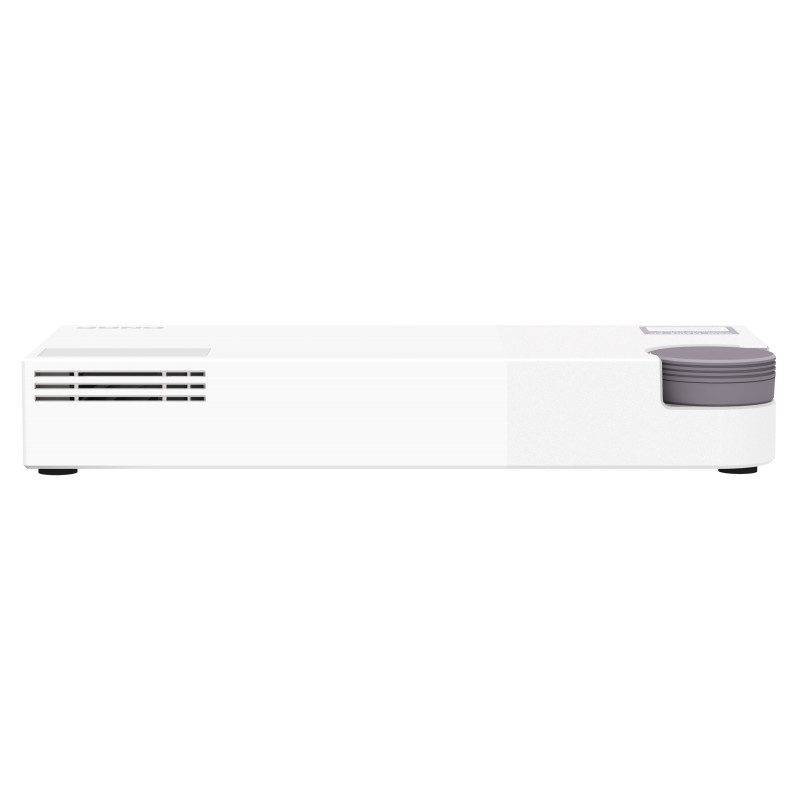 QNAP riadený switch QSW-M2106-4C (6x 2,5GbE RJ45 a 4x kombinované 10GbE SFP+ / 10GbE RJ-45)