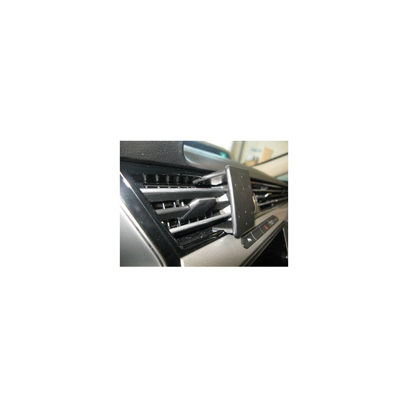 Brodit ProClip pre Volkswagen Arteon 17-20/Passat 15-21/Passat Alltrack 16-21, na stred