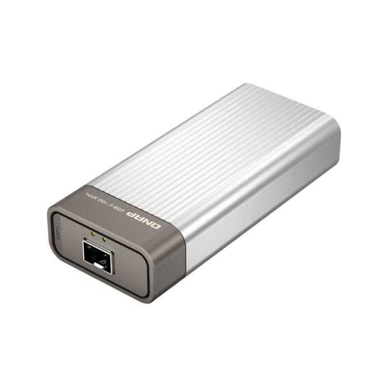 QNAP QNA-UC10G1SF- adaptér USB-C 4 (podpora Thunderbolt 3 a 4) na 10GbE SFP+ (pasívne chlazení)