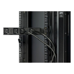 APC Rack PDU, Basic, 1U, 22KW, 400V, AP7526