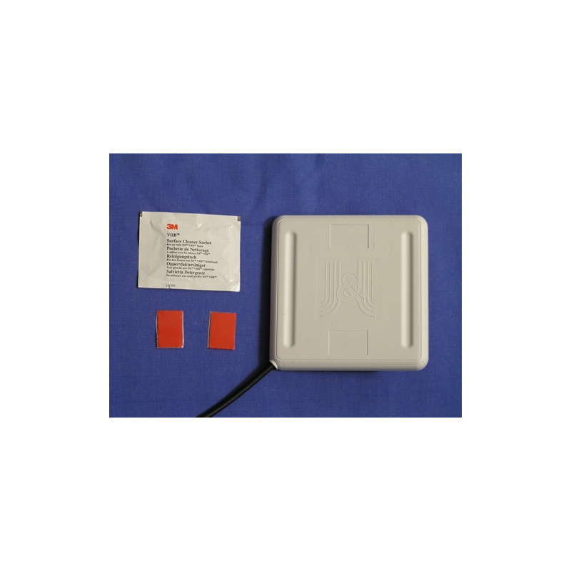 JIROUS - Panelová anténa JPA-9 L/0.5 2,4GHz