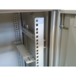 Datacom 19'' rozvádzač jednodielny 12U/hl.450mm