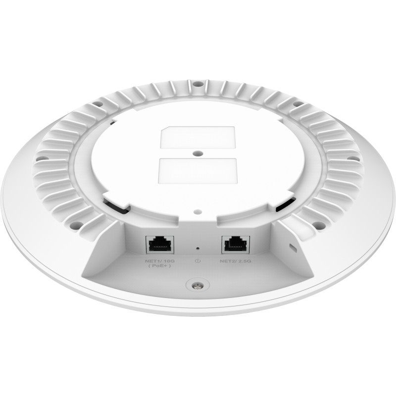 Grandstream GWN7674 prístupový bod Wi-Fi 7, BE21000, PoE++, 1x10G a 1x2,5 G WAN/LAN, 48SSID, Mesh