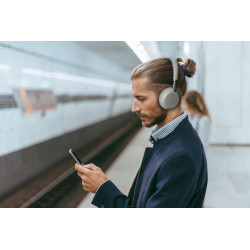 YEALINK - BH72 with Charging Stand UC Light Gray USB-C/Stereo/ANC/USB-C/BT/Bezdrať/Stand/Sivá