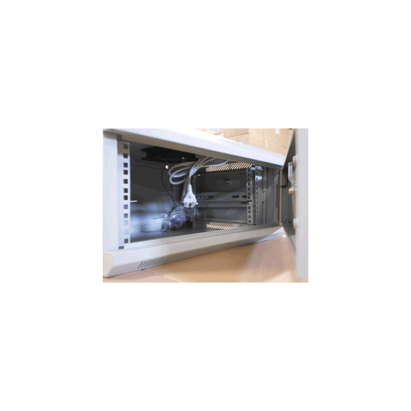 Datacom 19''rozv.jednodielny 4U/ hl.450mm plechové dvere