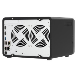 QNAP TS-AI642-8G (8core CPU, 8GB RAM, 6x SATA, 2x M.2 NVMe, 1x PCIe, 2x HDMI 4K, 1x 2,5GbE, 2x GbE)