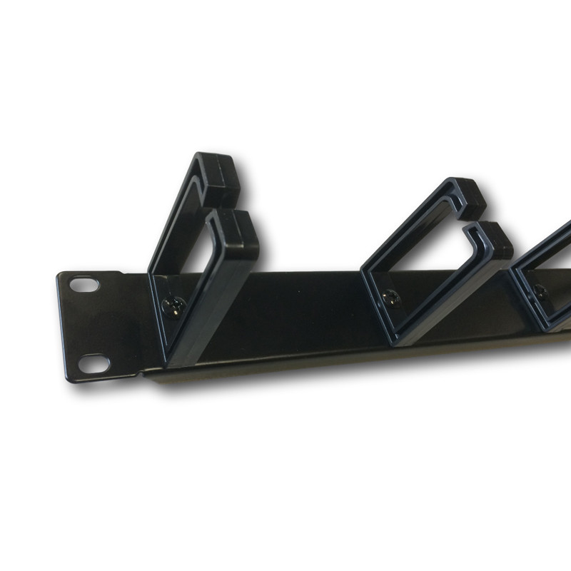 DATACOM - 19'' vyväzovací panel 1U 5x tvrdé plast. oko 3x6cm