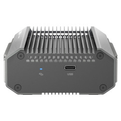 QNAP QNA-UC10G1SF- adaptér USB-C 4 (podpora Thunderbolt 3 a 4) na 2x 10GbE SFP+ (pasívne chladenie)