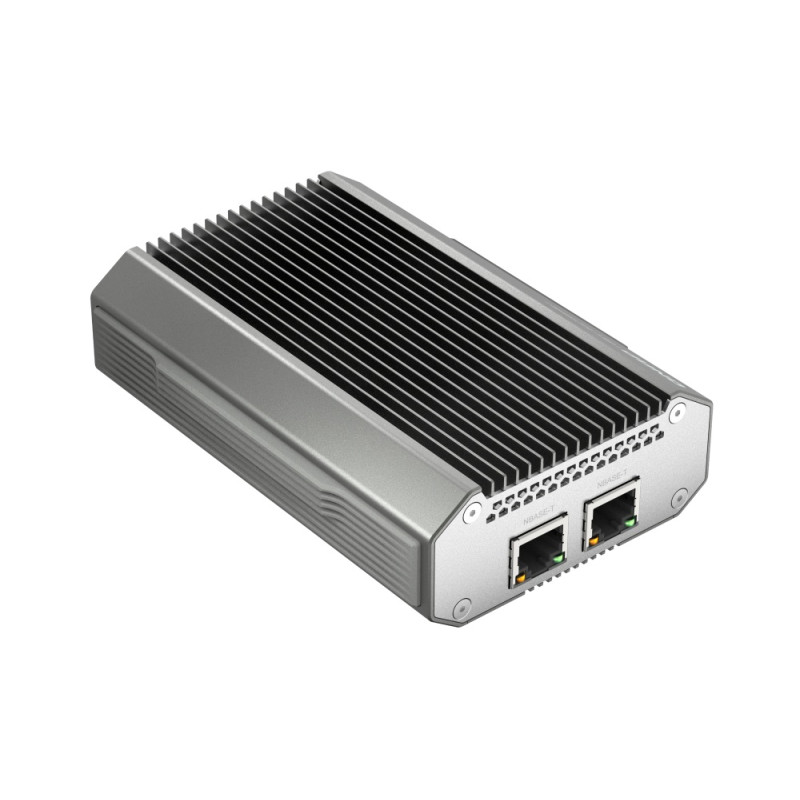 QNAP QNA-UC10G2T - adaptér USB-C 4 (podpora Thunderbolt 3 a 4) na 2x 10GbE NBASE-T (pasívne chladenie)