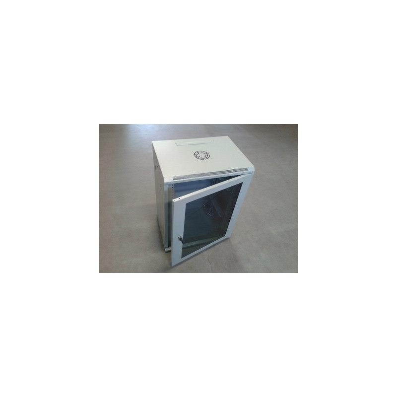 Datacom 19'' rozvádzač jednodielny 15U/hl.450mm