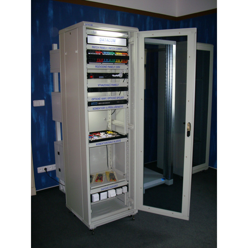 Datacom 19'' rack stoj. 42U/600x800 Rozoberateľný