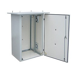 Rack termoizolovaný LC-07, 15U 700x400, RAL 7035 s vent. pravá bočnica
