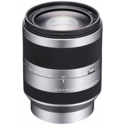 Sony objektív SEL-18200, 18-200mm pre NEX