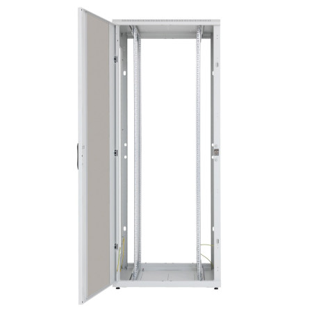 Stojan.rack RMA-42-R81-CCX-N1-QDA