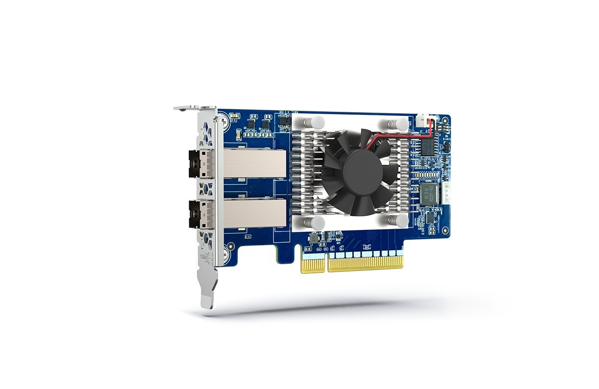 QNAP 2-port miniSAS HD host bus adaptér, Broadcom Aero SAS3808, PCIe 4.0 x 8 pre TL SAS JBOD series